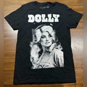 Dolly Parton Size S Men’s Black and White Graphic T-Shirt